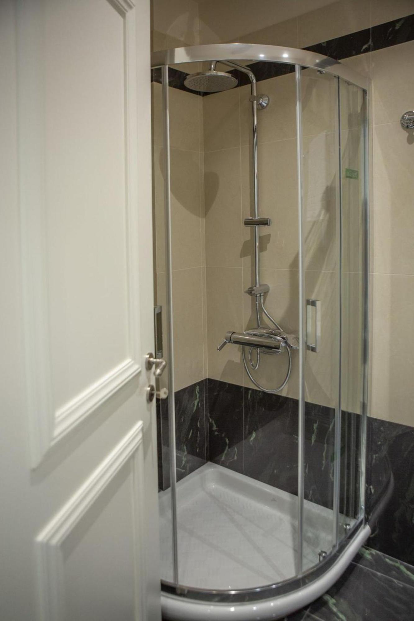 Vk Luxury Suites - Private Parking - Adults Only ニドリ エクステリア 写真